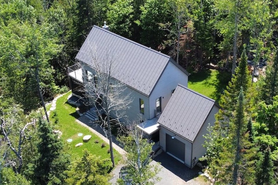 Vue aérienne, La Maison perchée, Biophile architecture